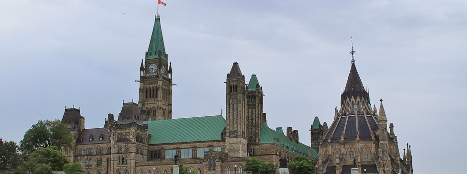 06 IMG_9735 IMG_3696 Colline du Parlement vue depuis Major's Hill Park.JPG